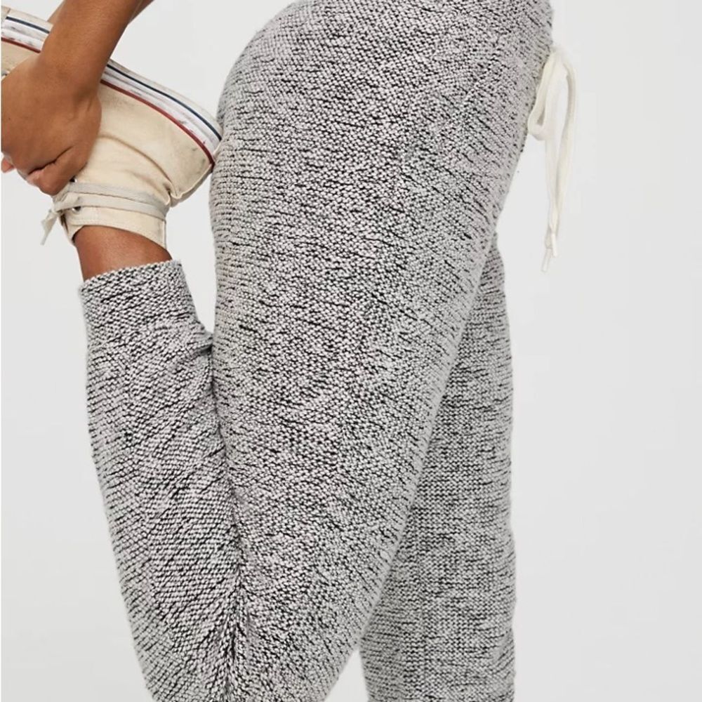 Offline by Aerie Snow Day Black and White Knit Joggers